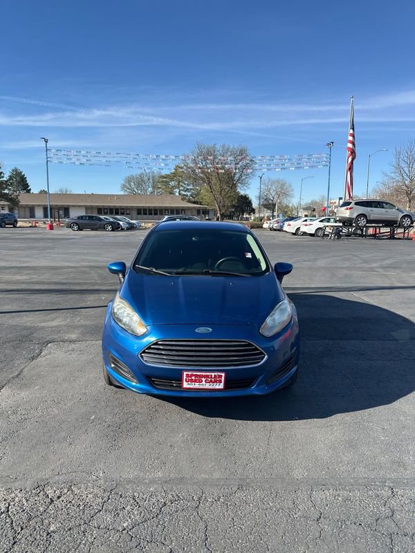Used 2018 Ford Fiesta SE image 2