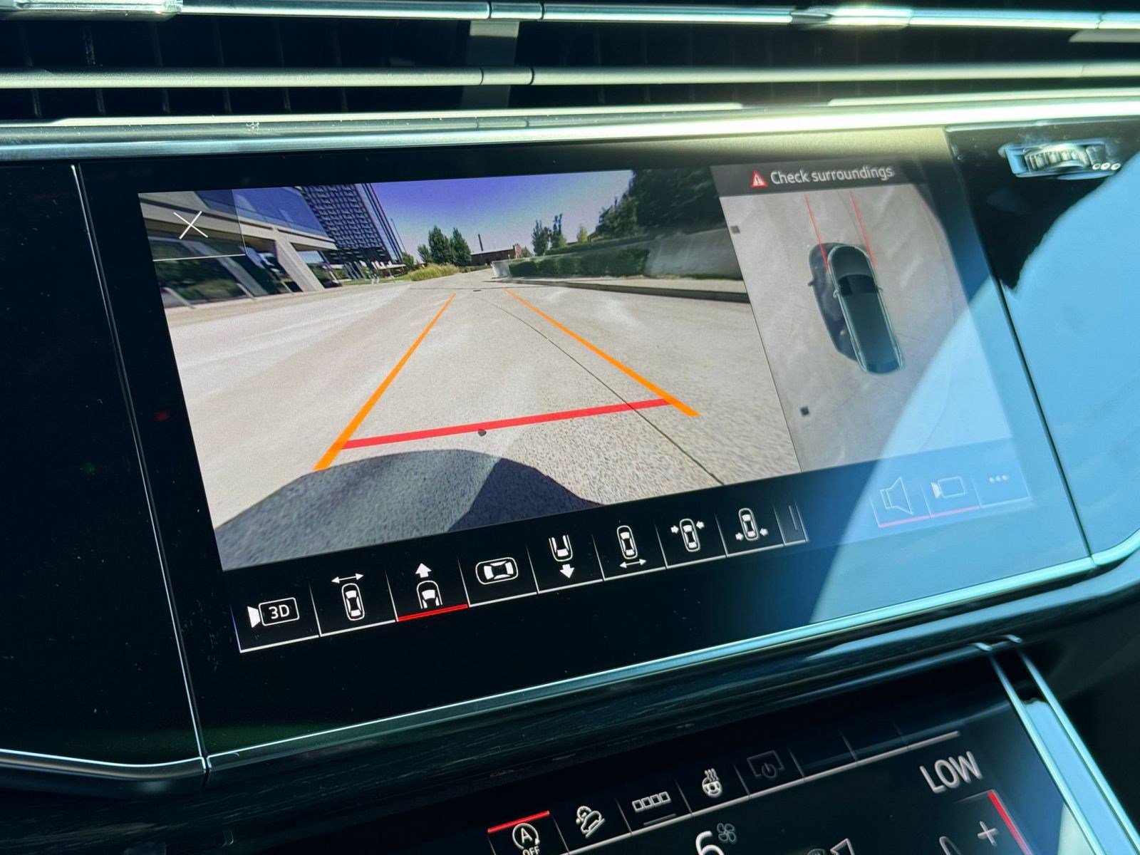 New 2026 Audi Q8 Premium image 25