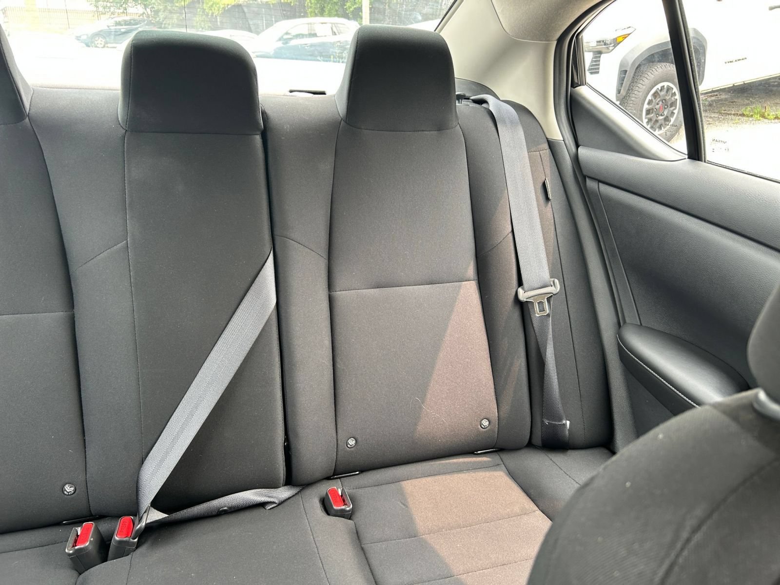 Used 2025 Nissan Sentra S FWD image 31