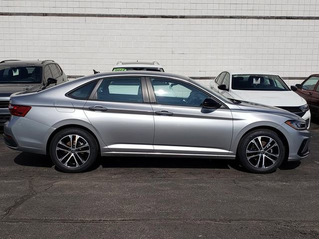 New 2026 Volkswagen Jetta Sport image 2