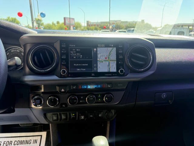 Used 2023 Toyota Tacoma TRD Sport w/ TRD Premium Sport Package AWD/4WD image 16
