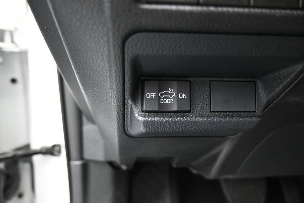 Used 2024 Toyota Tacoma SR5 RWD image 13