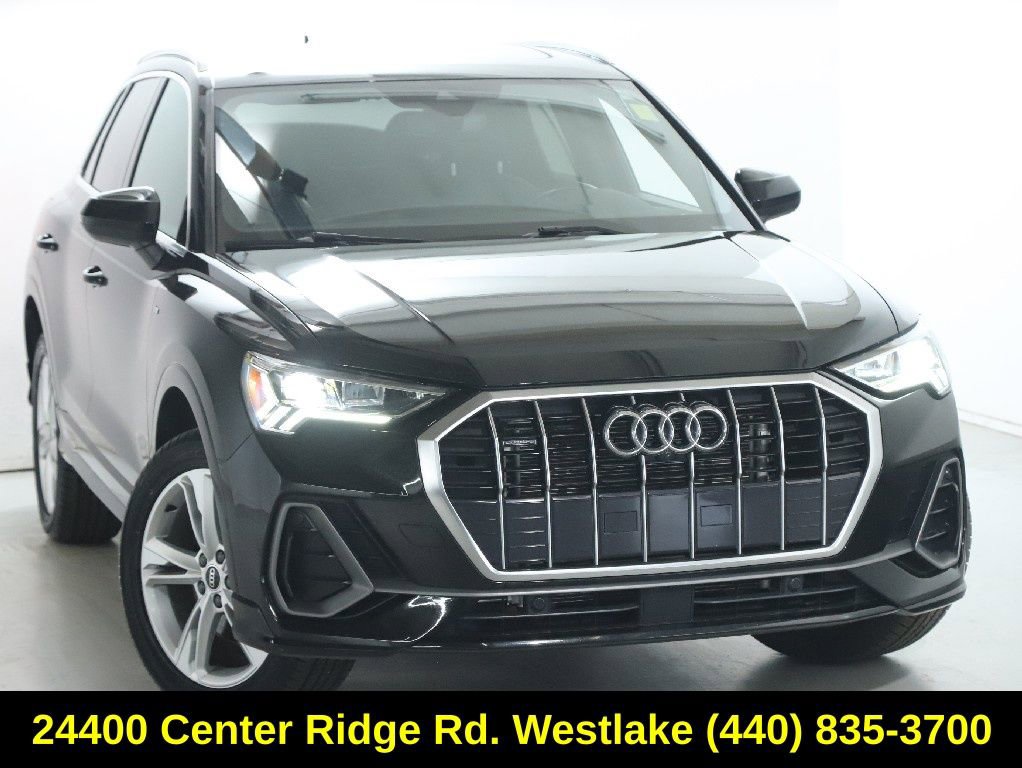 Used 2022 Audi Q3 2.0T Premium Plus image 2