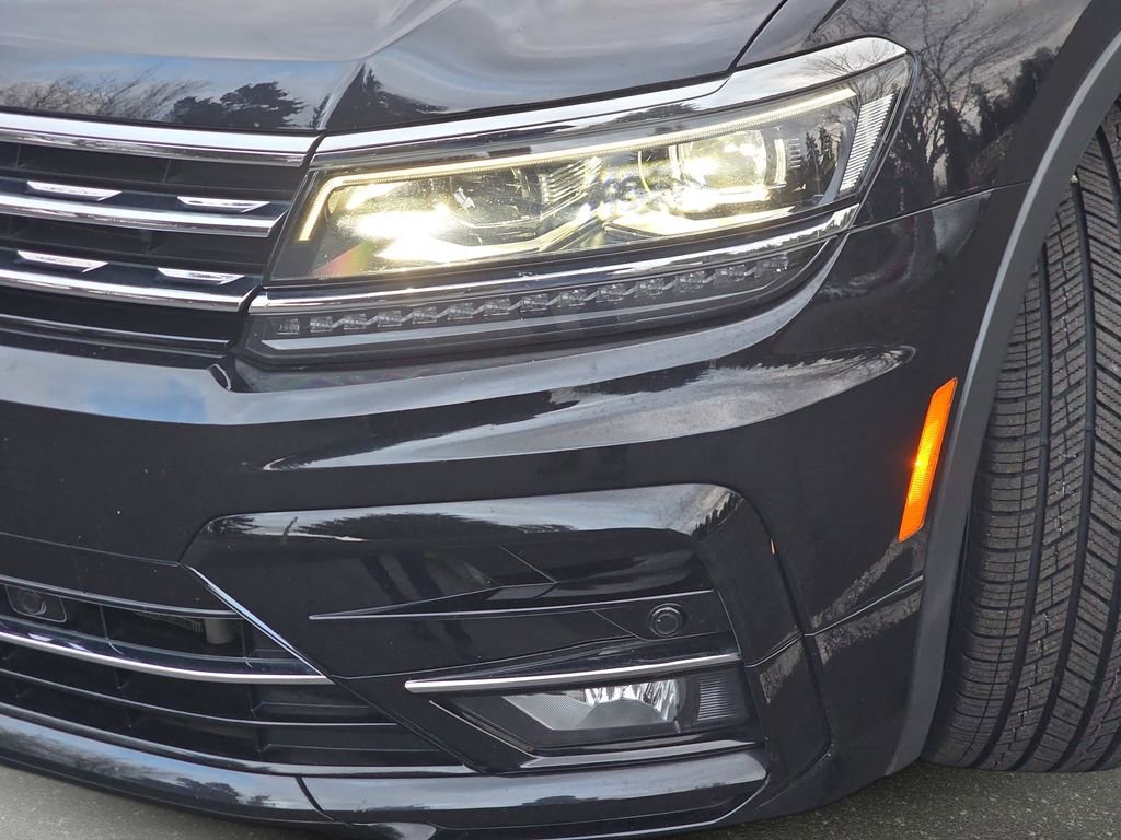 Used 2019 Volkswagen Tiguan S image 32