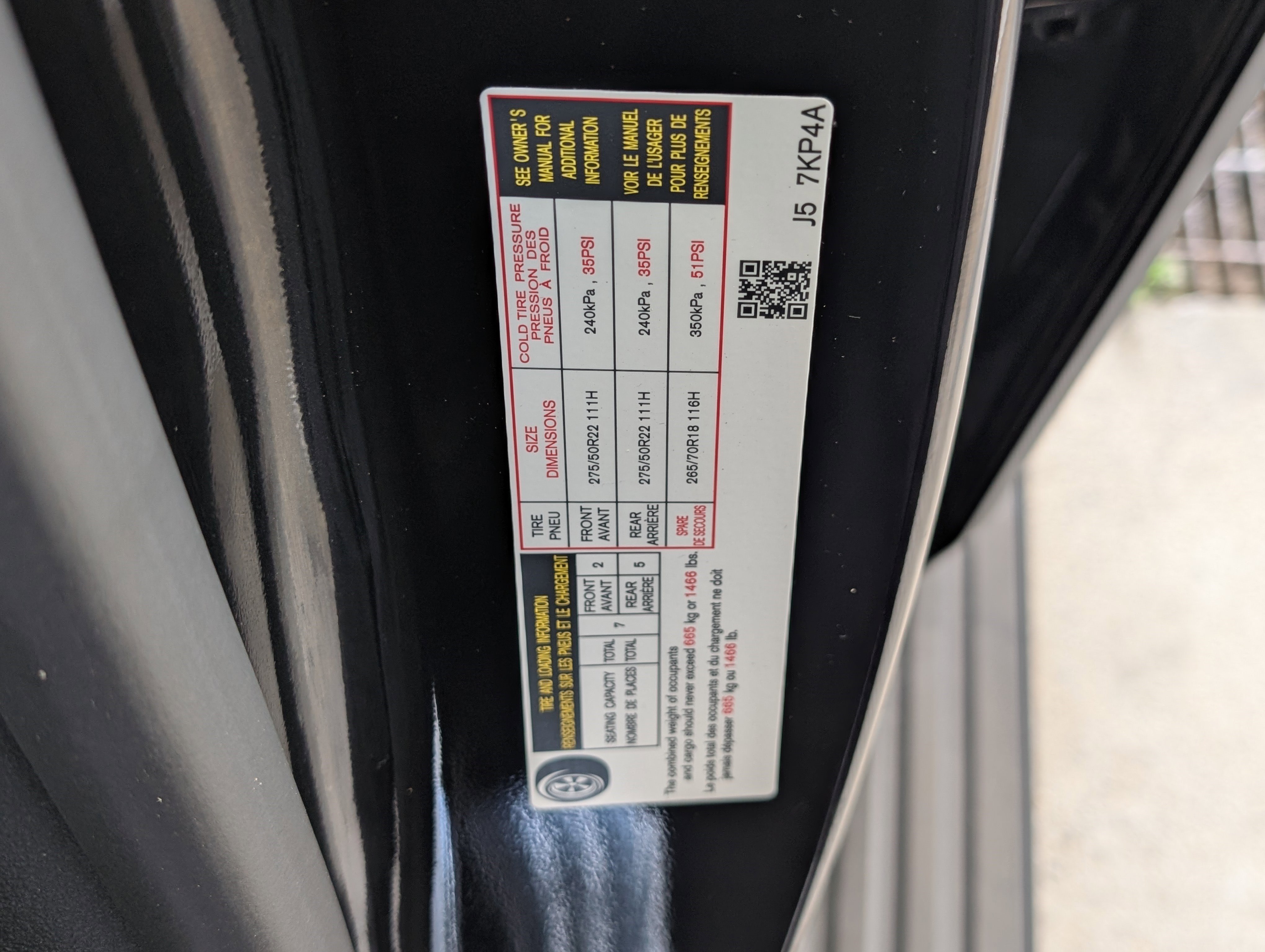 Used 2025 INFINITI QX80 Sensory image 40