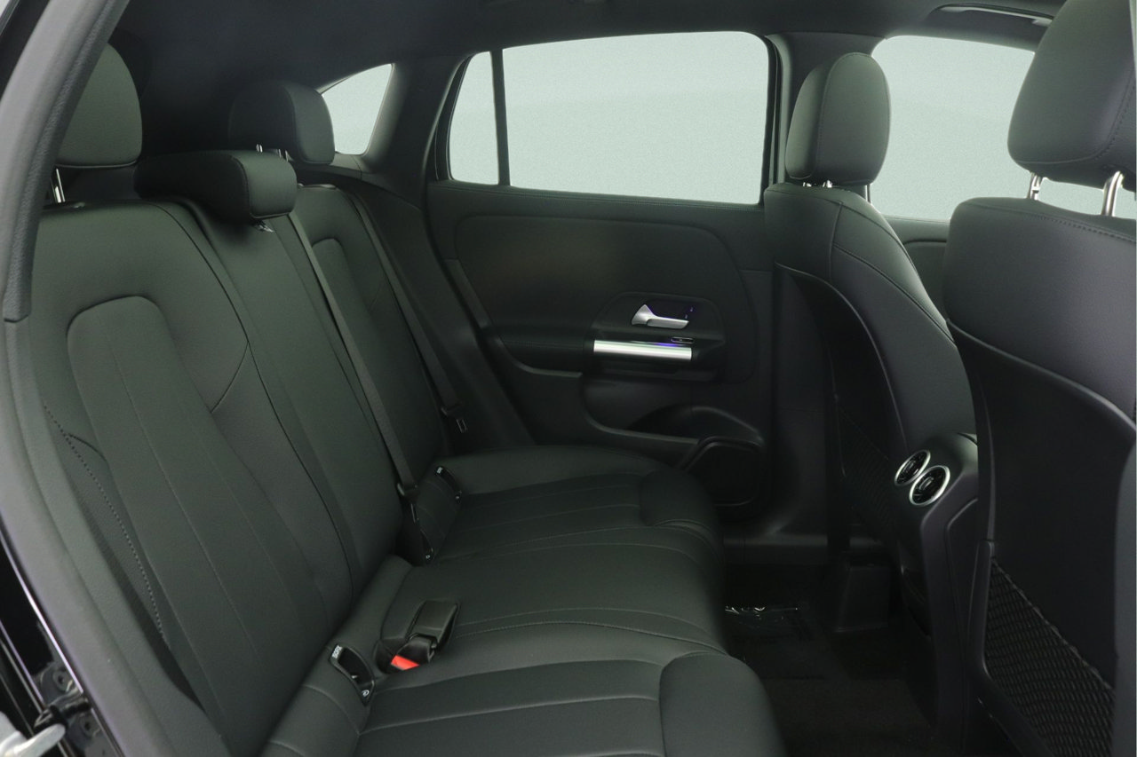 New 2026 Mercedes-Benz GLA 250 image 8