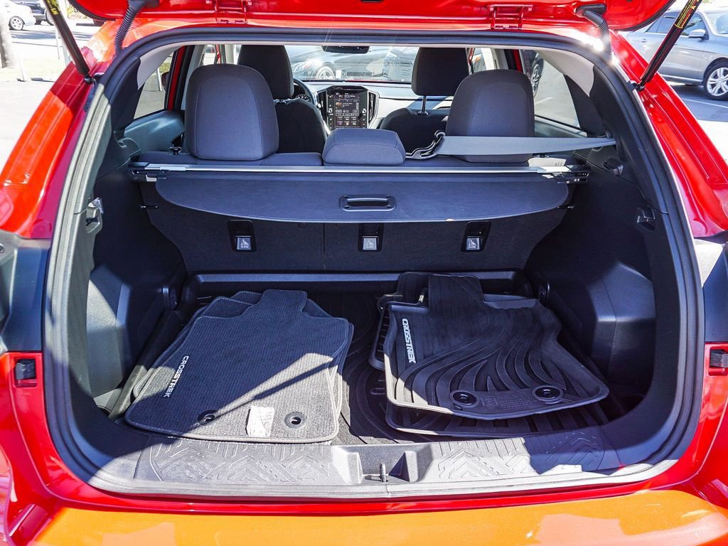 Certified 2025 Subaru Crosstrek 2.0i Premium image 24
