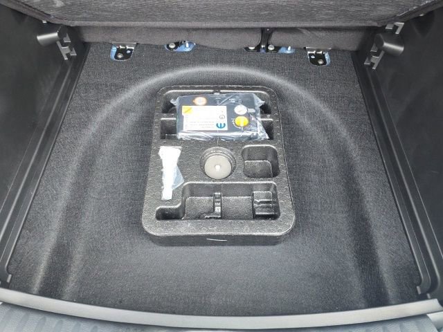 New 2026 Jeep Compass Limited w/ Sun, Sound & Navigation Group AWD/4WD image 28