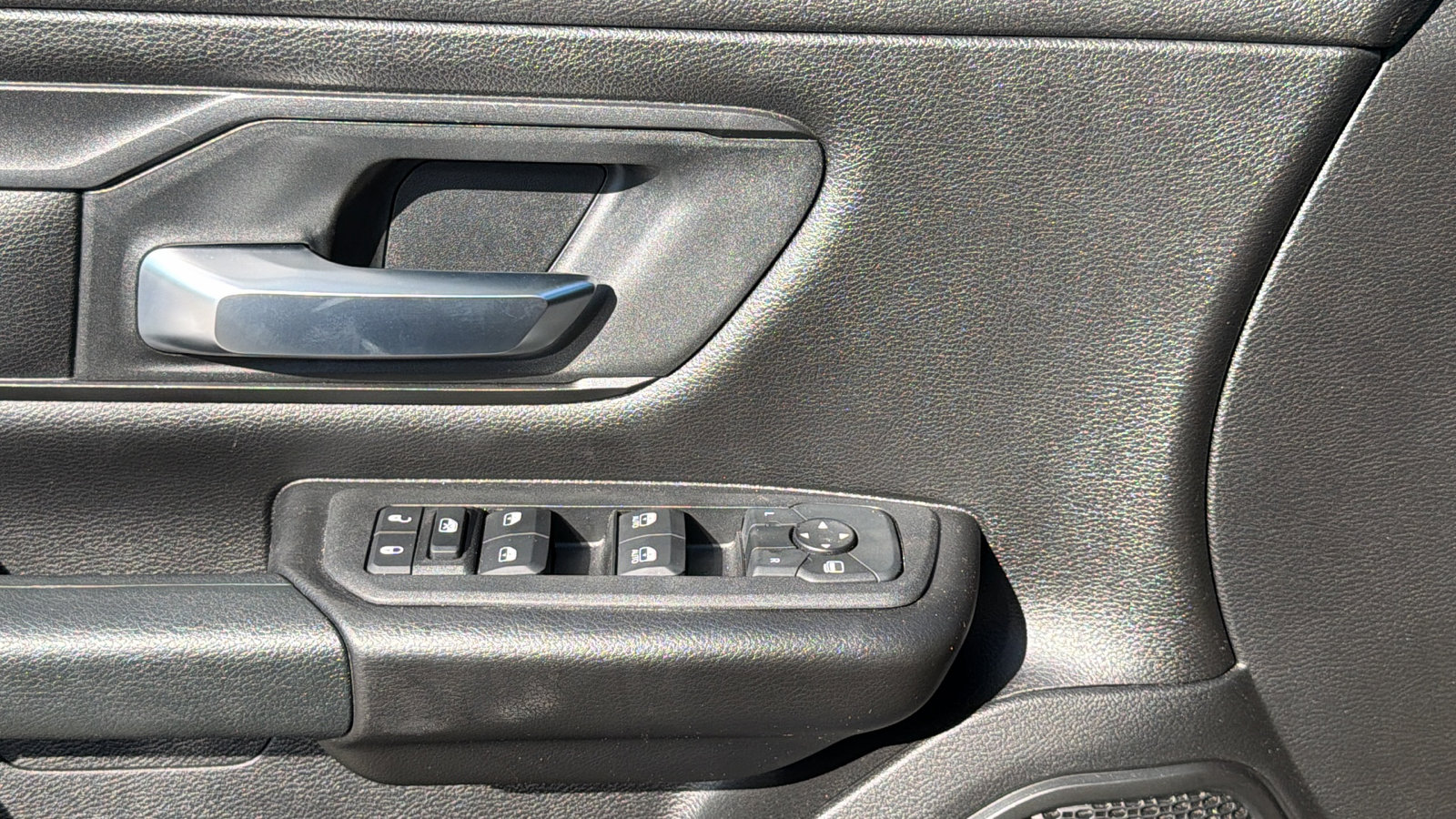 Used 2025 RAM 1500 Classic Warlock AWD/4WD image 17