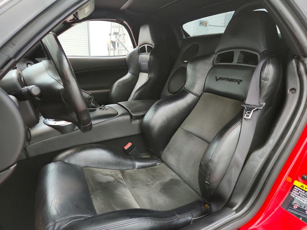 Used 2005 Dodge Viper SRT-10 image 14