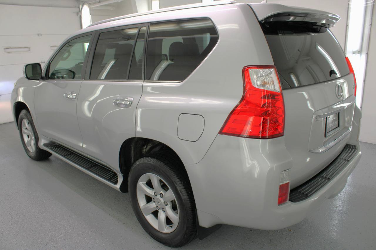 Used 2011 Lexus GX 460 w/ Comfort Plus Pkg AWD/4WD image 6