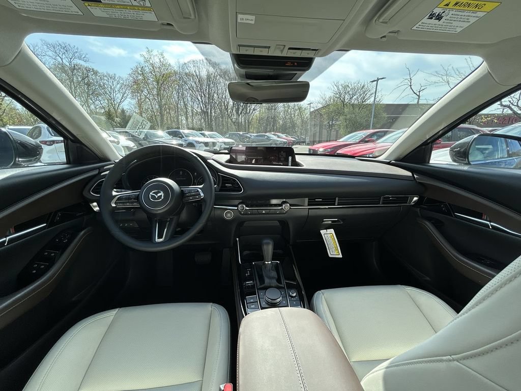 New 2025 MAZDA CX-30 2.5 Turbo w/ Premium Plus Pkg AWD/4WD image 12