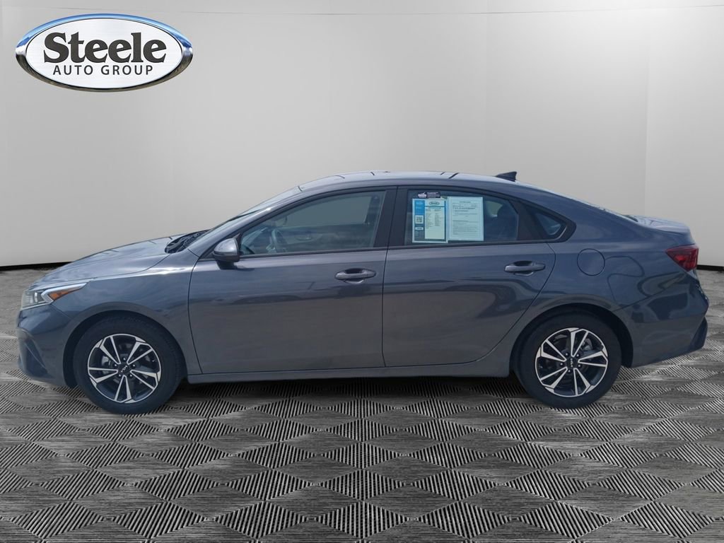 Used 2024 Kia Forte LXS FWD image 14