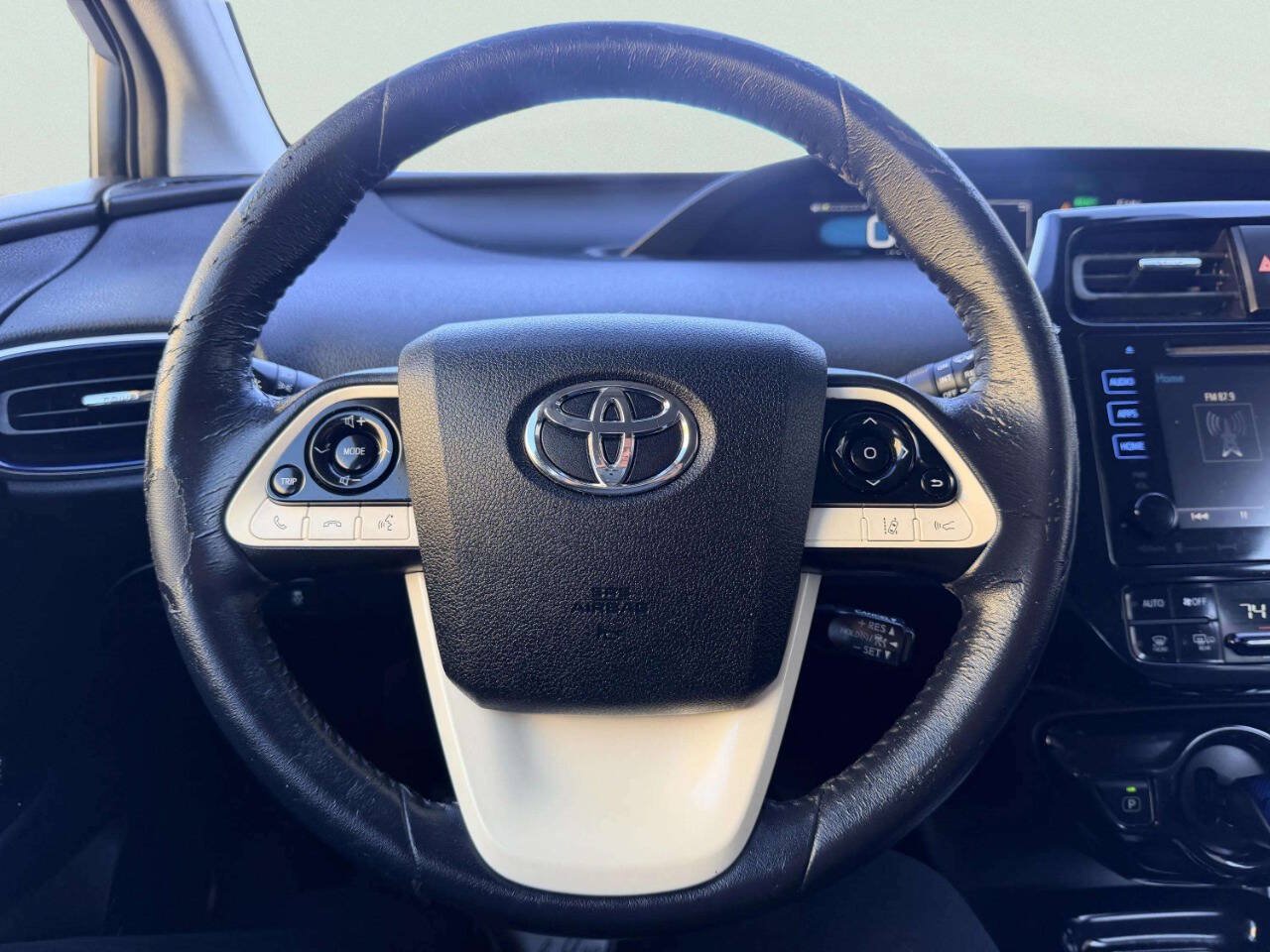 Used 2016 Toyota Prius Three Touring FWD image 27