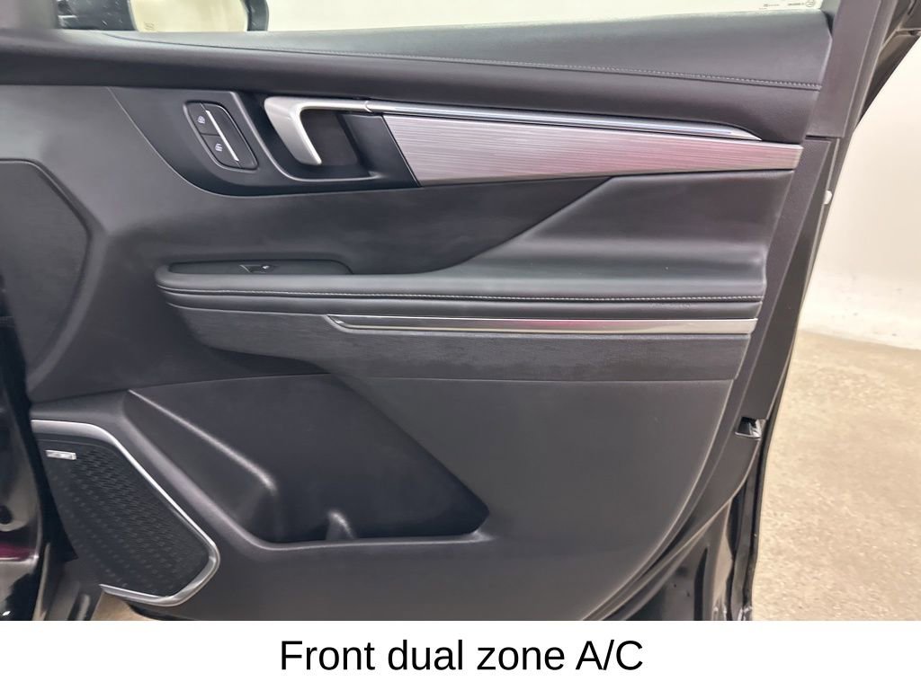 Used 2025 Buick Enclave Preferred image 20