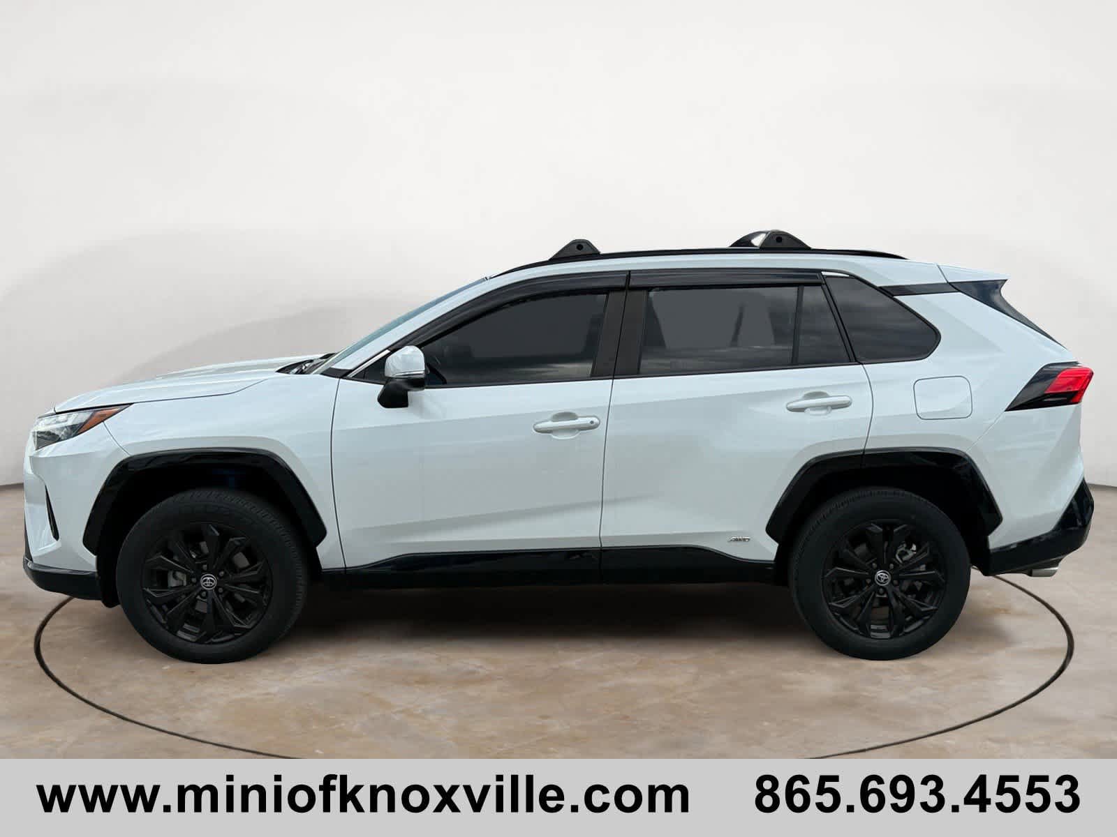Used 2023 Toyota RAV4 SE AWD/4WD image 6