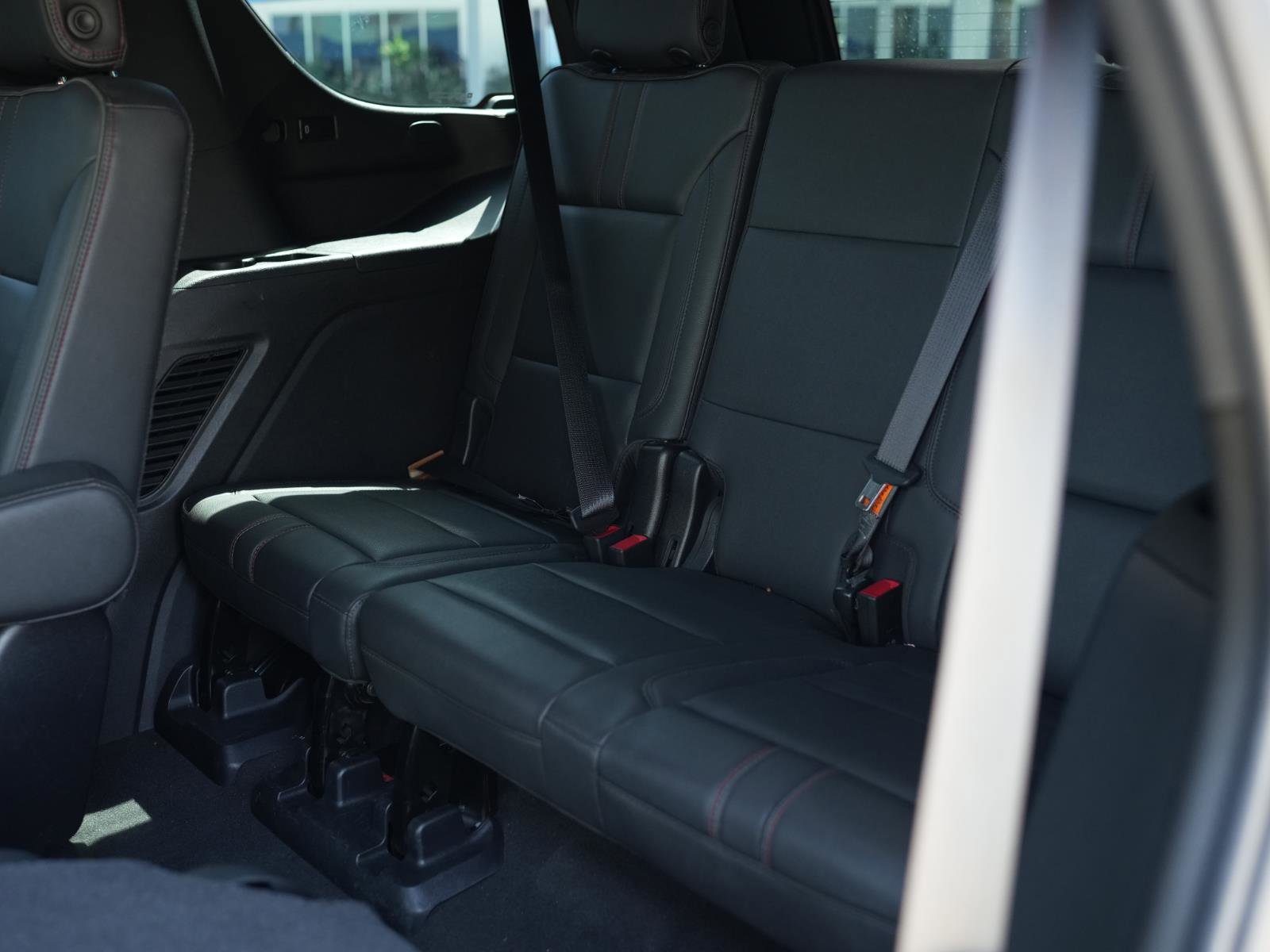 Used 2021 Chevrolet Tahoe RST w/ Luxury Package image 21