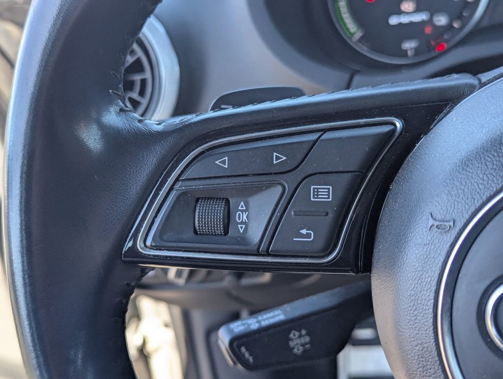 Used 2018 Audi A3 e-tron Premium w/ Sport Package FWD image 19