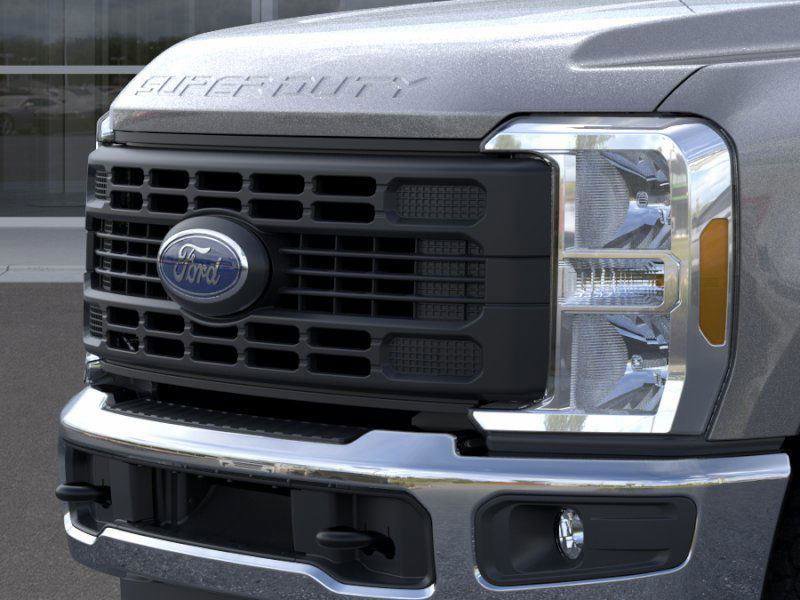 New 2026 Ford F250 XL w/ XL Off-Road Package image 17