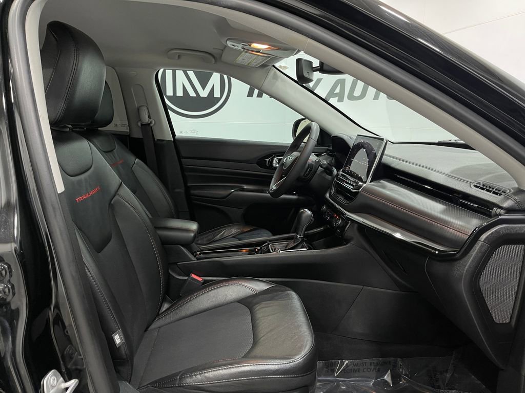 Used 2022 Jeep Compass Trailhawk image 30