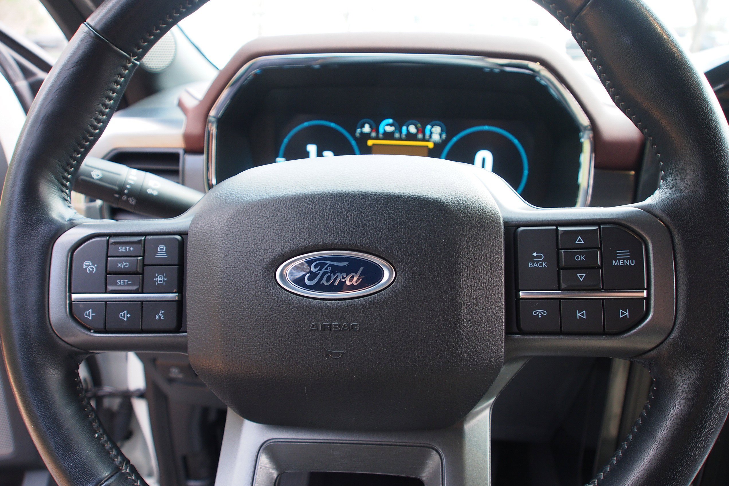 Used 2022 Ford F150 Lariat w/ Equipment Group 502A High AWD/4WD image 21
