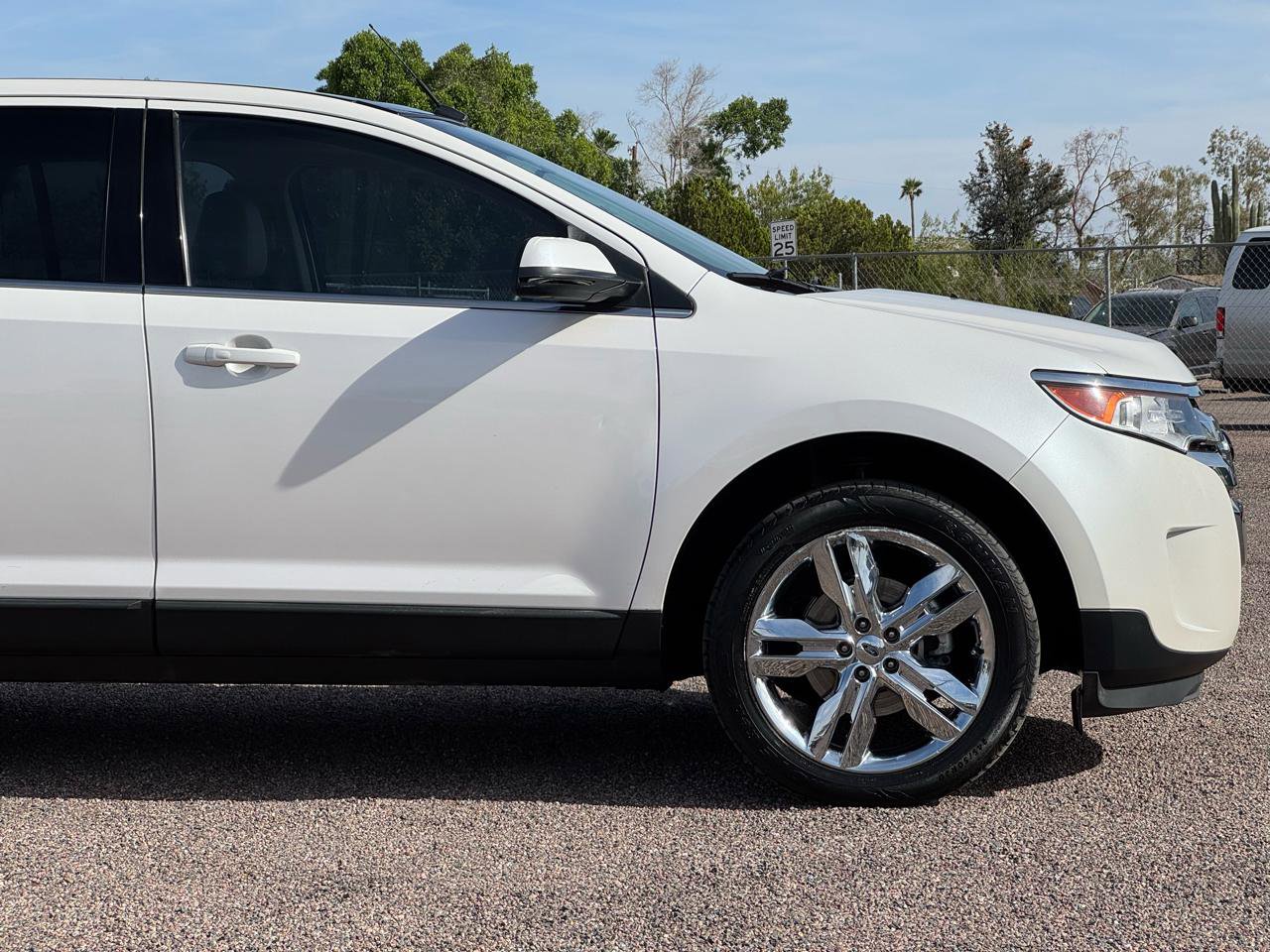 Used 2012 Ford Edge Limited FWD image 14