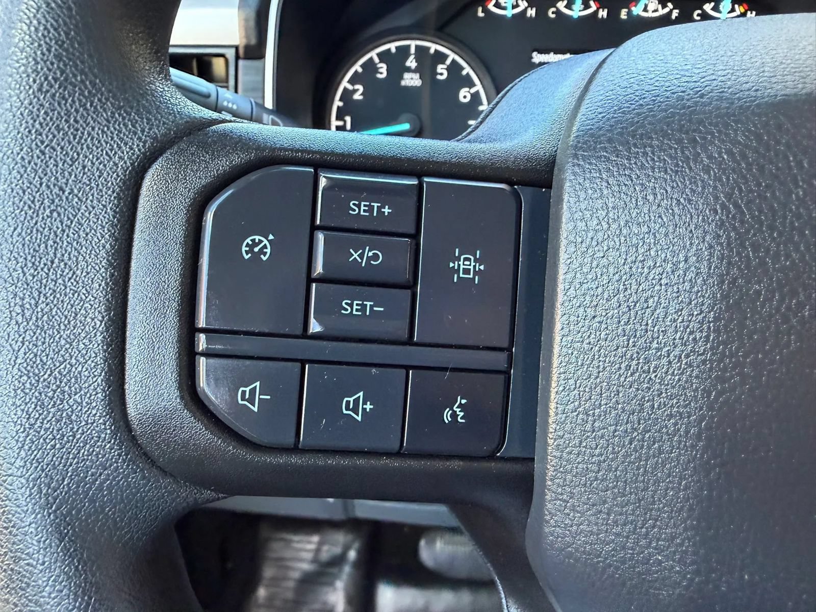 Used 2023 Ford F150 XL w/ FX4 Off-Road Package AWD/4WD image 20