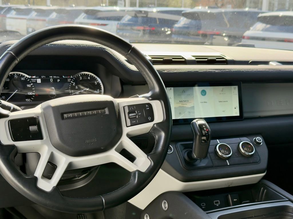 Used 2021 Land Rover Defender 110 image 7