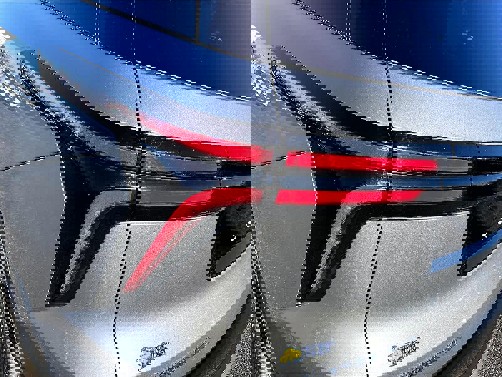 Used 2025 Chevrolet Traverse LT image 33