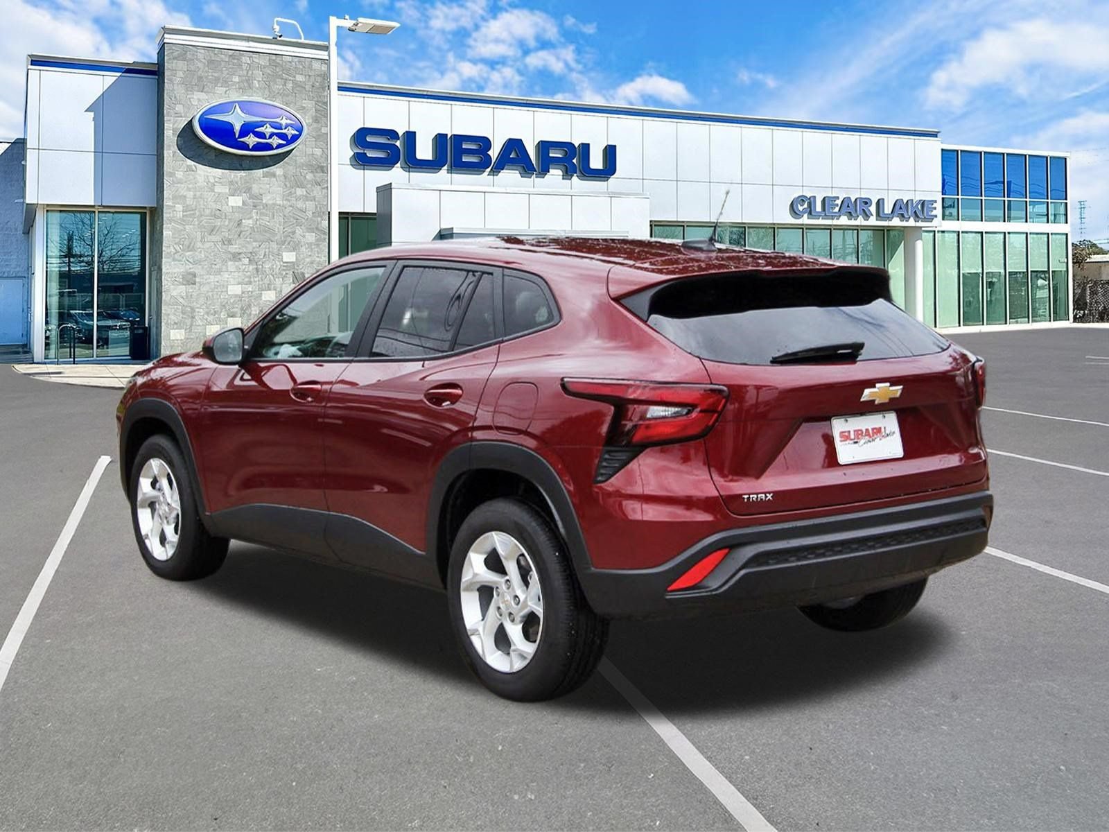 Used 2024 Chevrolet Trax LS w/ LS Convenience Package FWD image 4