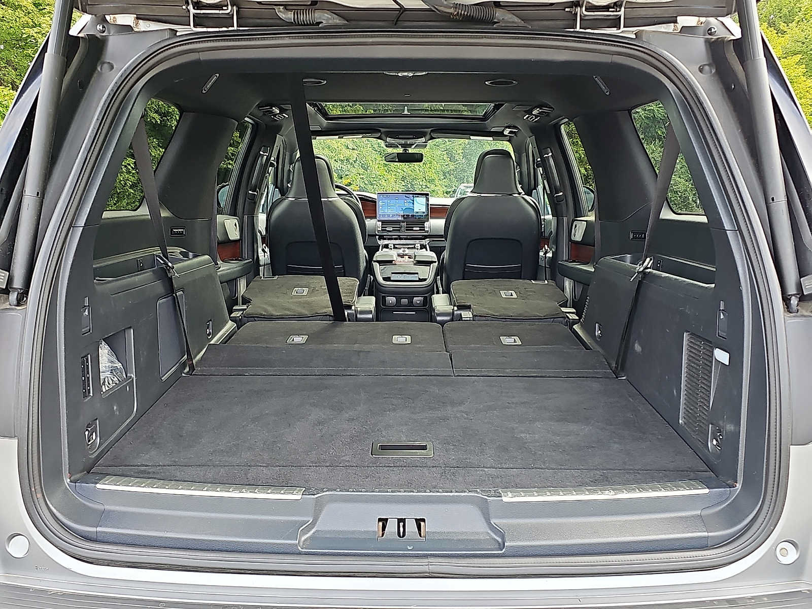 Used 2022 Lincoln Navigator L Reserve AWD/4WD image 33