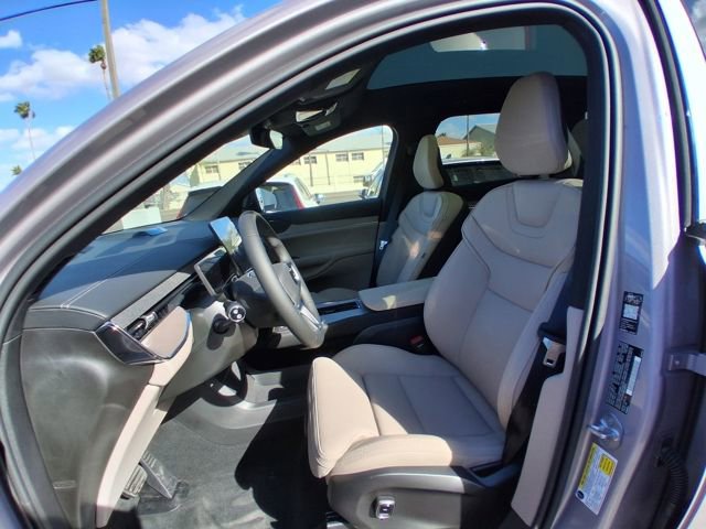 New 2026 Volvo EX90 Plus RWD image 10