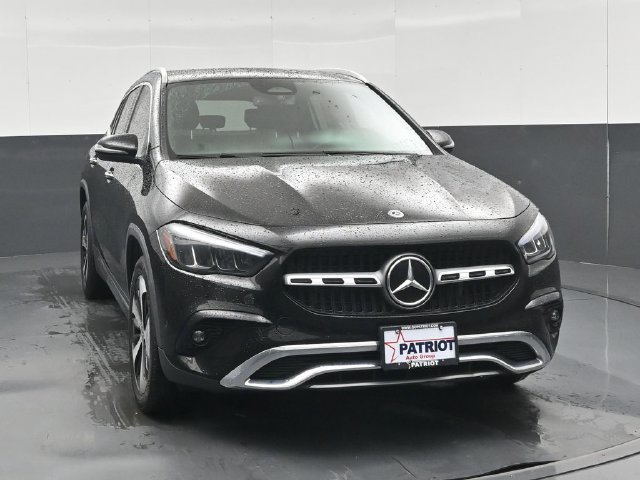 Used 2025 Mercedes-Benz GLA 250 4MATIC image 33