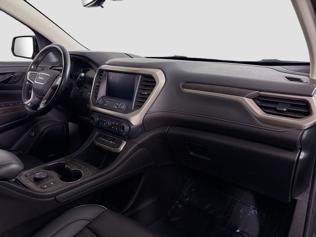Certified 2022 GMC Acadia Denali w/ Denali Ultimate Package AWD/4WD image 36