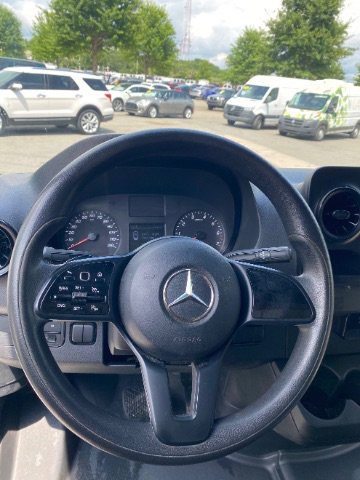 Used 2019 Mercedes-Benz Sprinter 2500 image 24