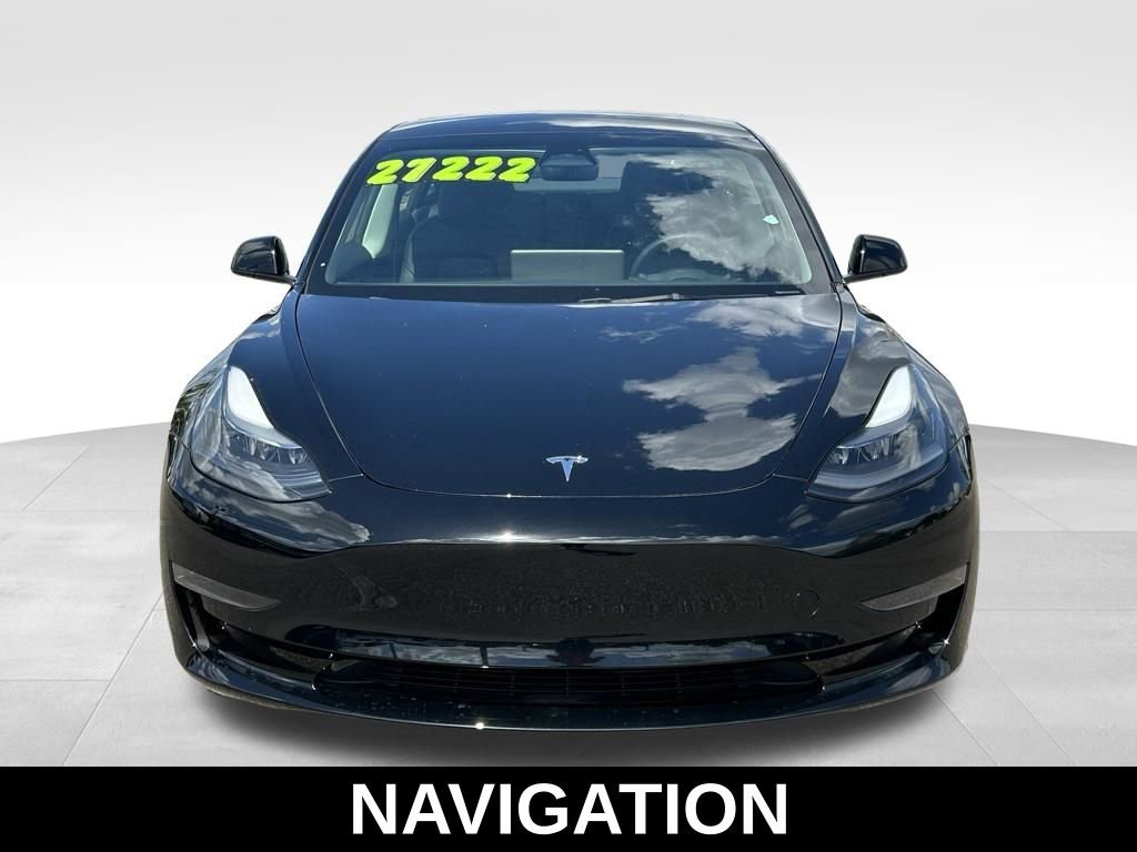 Used 2023 Tesla Model 3 Standard Range image 8