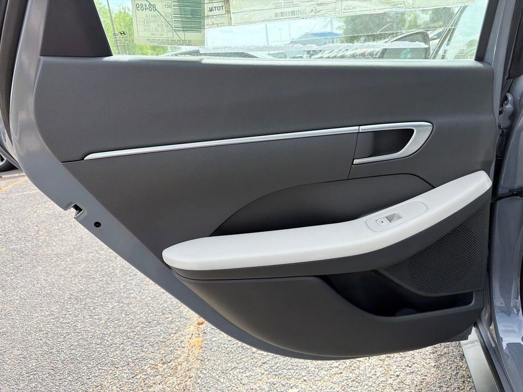 New 2026 Hyundai Sonata SE FWD image 21