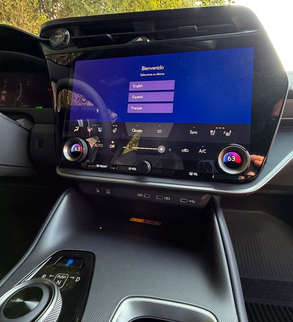 New 2026 Lexus RZ 450e AWD image 18