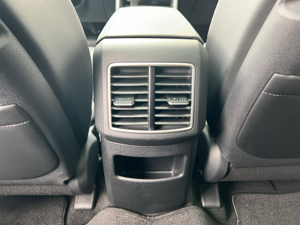 New 2026 Kia Sportage X-Line w/ X-Line Technology Package image 17