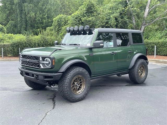 New 2025 Ford Bronco Badlands image 3