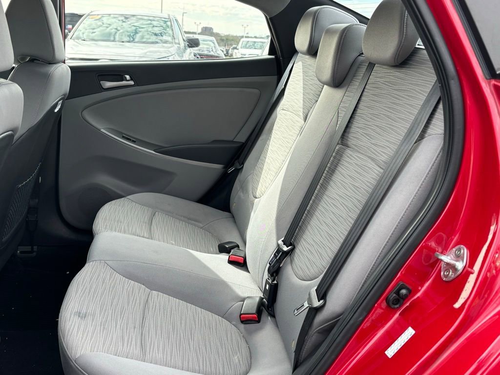 Used 2016 Hyundai Accent SE image 7