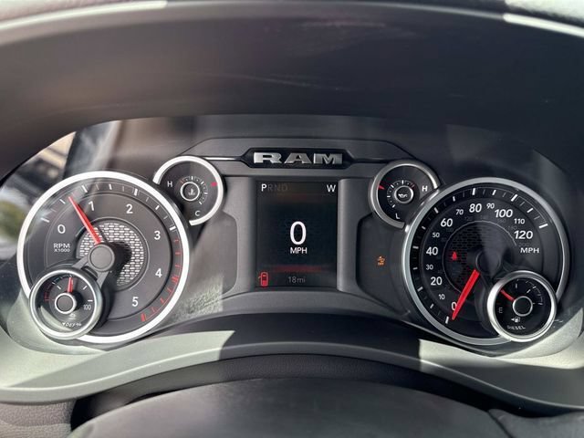 New 2026 RAM 5500 Tradesman w/ Chrome Appearance Group AWD/4WD image 31