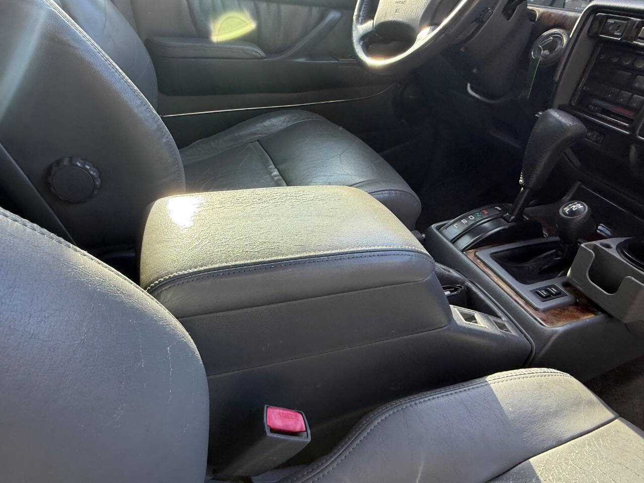 Used 1997 Toyota Land Cruiser image 79