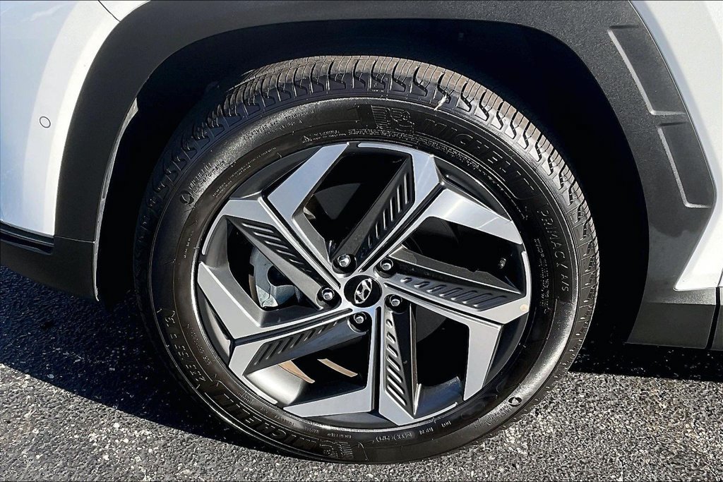 Used 2022 Hyundai Tucson Limited AWD/4WD image 8