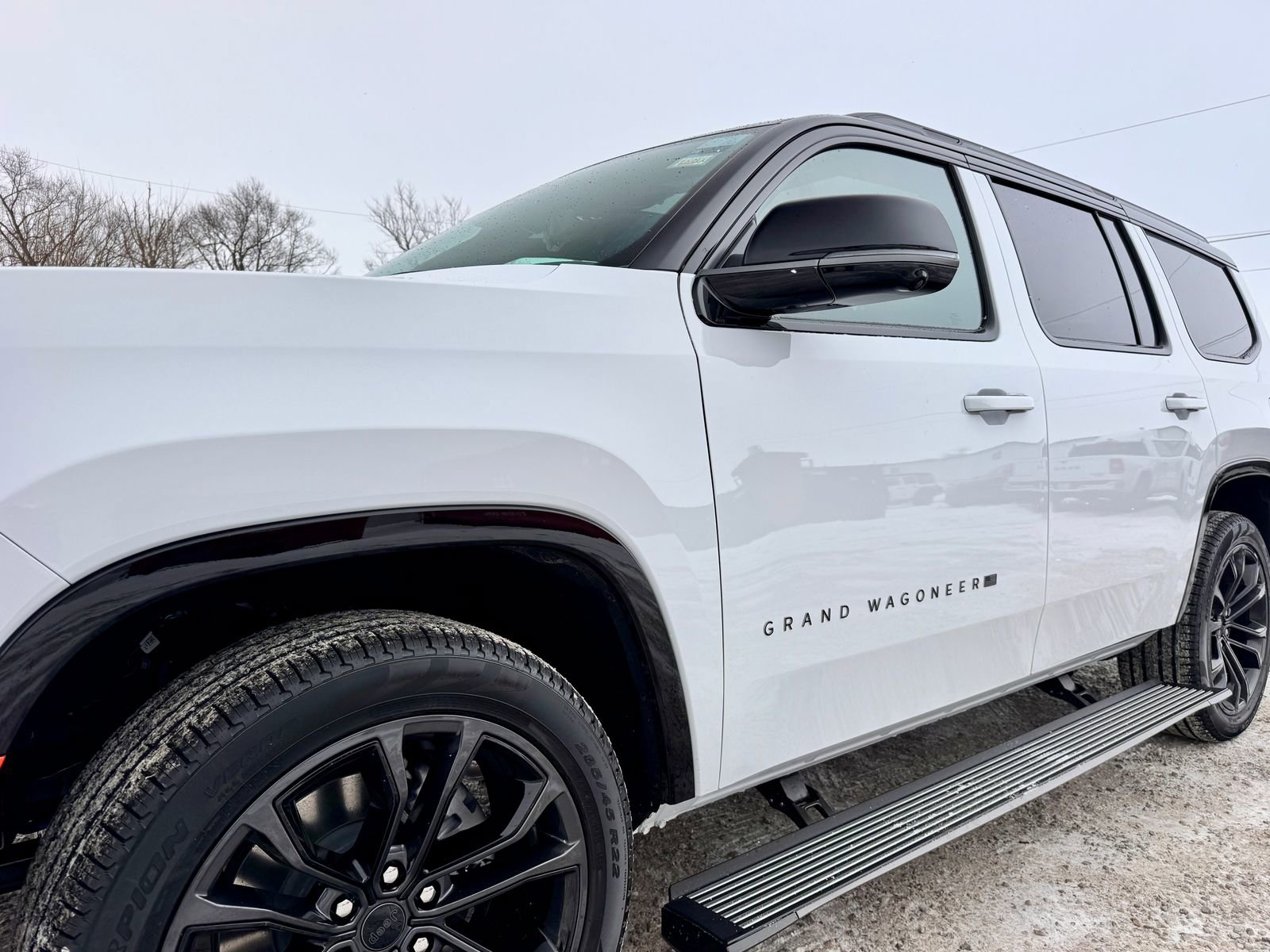 New 2026 Jeep Grand Wagoneer Summit image 3