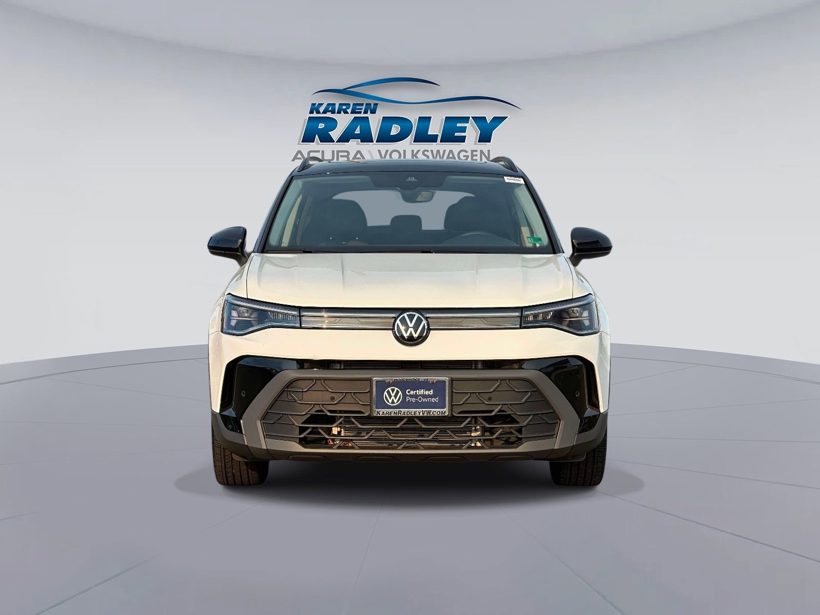 Used 2025 Volkswagen Taos SE FWD image 6