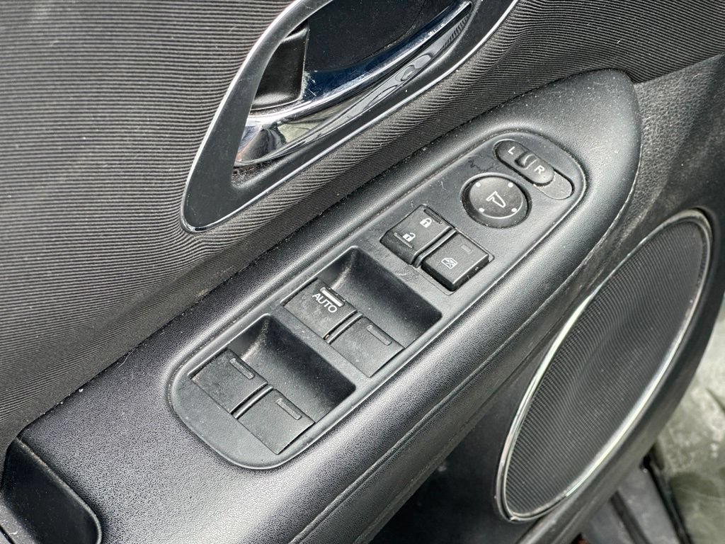 Used 2018 Honda HR-V EX image 18