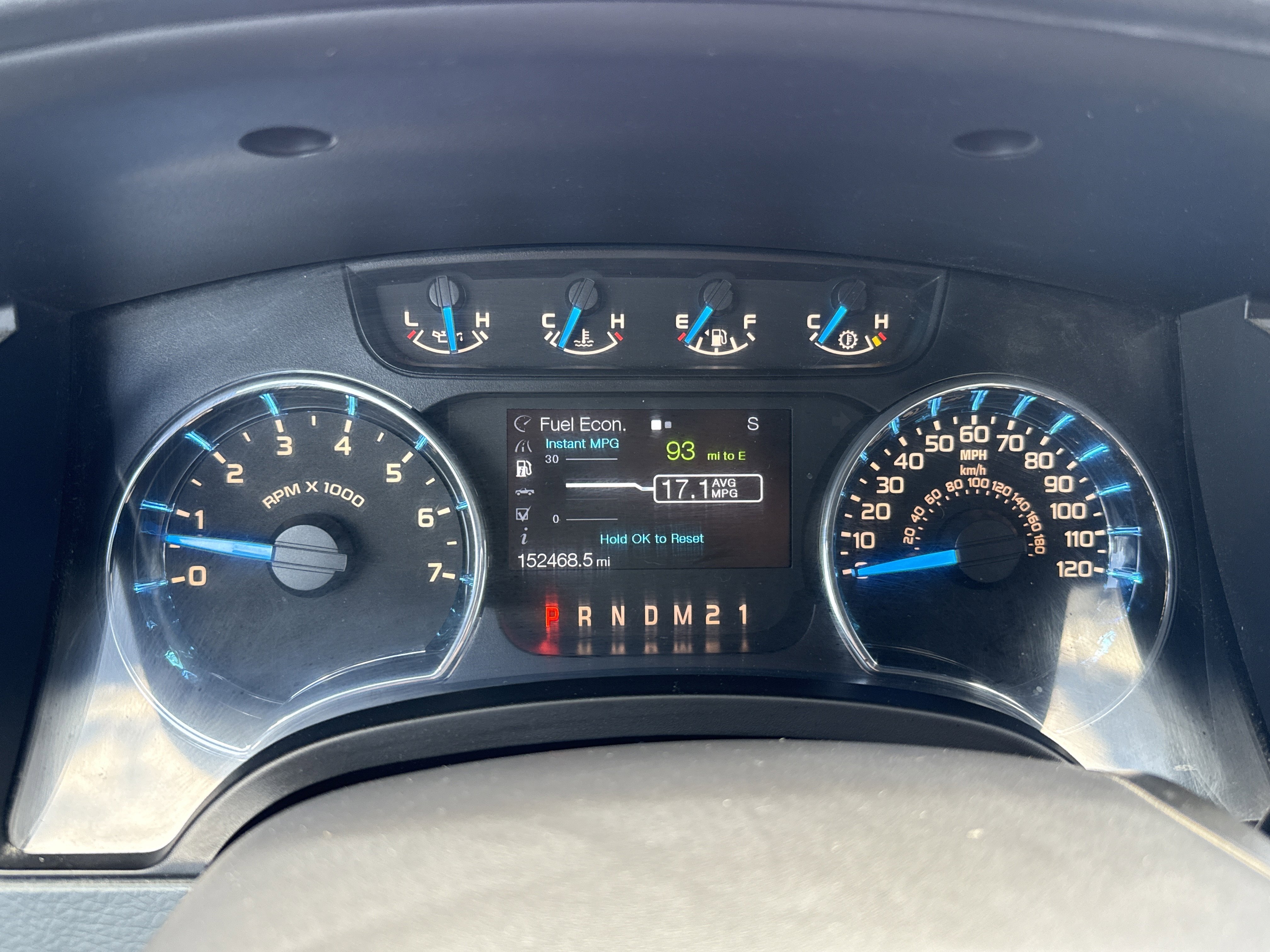 Used 2014 Ford F150 XLT w/ Equipment Group 302A Luxury AWD/4WD image 18