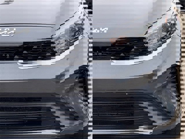 Used 2024 Kia Forte LXS image 8