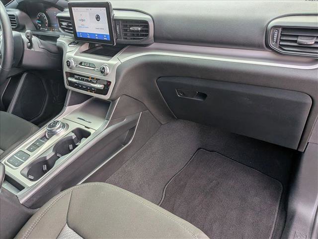 Used 2024 Ford Explorer XLT RWD image 21